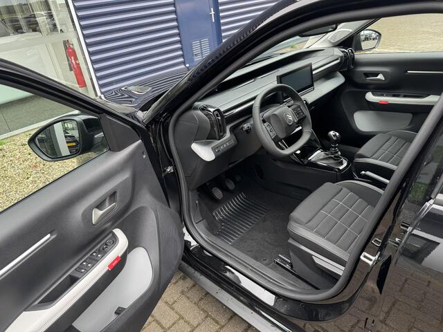 Citroen C3 1.2 Turbo 100pk Max | Apple Carplay/Android Auto | Cruise Control | Dab Ontvanger | Verwarmde Voorstoelen | lichtmetalen velgen 17 Inch