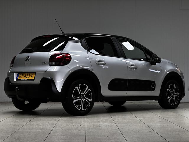 Citroen C3 1.2 PureTech Feel Edition/ D-Riem Verv 81.000KM!/ Trekhaak/ Apple + Android/ Lane-Assist./ DAB+/ Navi/ Clima/ Cruise/ Elek. pakket/ Isofix/ Bluetooth/ Multi. Stuur/ PDC/ Extra getint glas/ LED Dagrijverl.