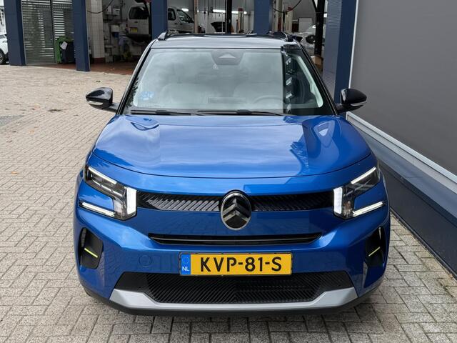 Citroen C3 Ë-C3 Max 113pk 44 kWh | Automaat | 100% Elektrisch | Meest Complete Uitvoering | Tot 320 KM WLTP Actieradius | Navigatie | Climate Control | Cruise Control | Camera | Parkeersensoren | Apple Carplay & Android Auto | 17" Lichtmetalen Velgen | Comfortschuim Stoelen | LED Verlichting | DAB Radio |