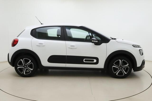 Citroen C3 1.2 PureTech Feel 110 PK | Trekhaak | Parkeersensoren | Climate control | Cruise control | DAB Radio