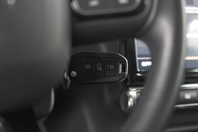 Citroen C3 Aircross PureTech 110 C-Series | Trekhaak | Navigatie | Parkeersensoren | Apple Carplay