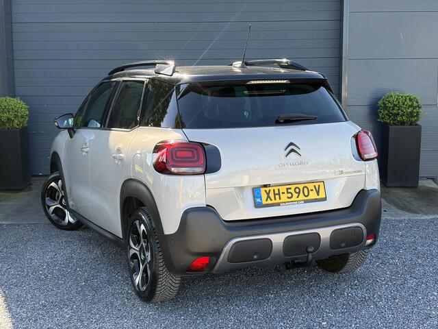 Citroen C3 Aircross 1.2 PureTech S&S Shine ?D-riem vv in 2025?Dealer Onderhouden?Camera?Trekhaak?Keyless?2e Eigenaar?Draadloze telefoonlader?Head-up Display?Carplay?Navi?Clima?Cruise?Pdc V+A?Rijstrooksensor?Dodehoeksensor?110pk?17'' Lm velgen?N.A.P?Apk tot 01-2027