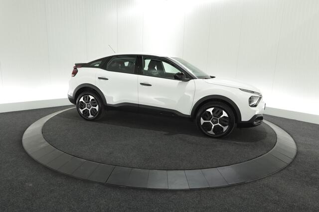 Citroen C4 Puretech 130 EAT6 Feel | Camera | Parkeersensoren | Navigatie | Apple Carplay