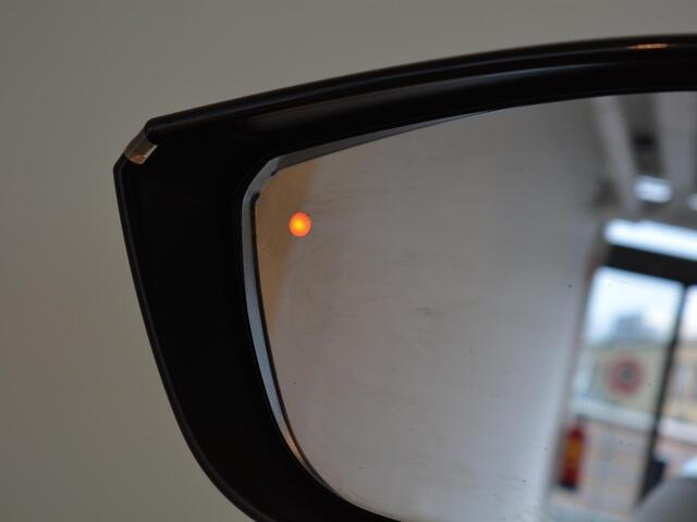 Citroen C4 1.2 Turbo 130pk Automaat Shine | Headup Display | Navigatie |