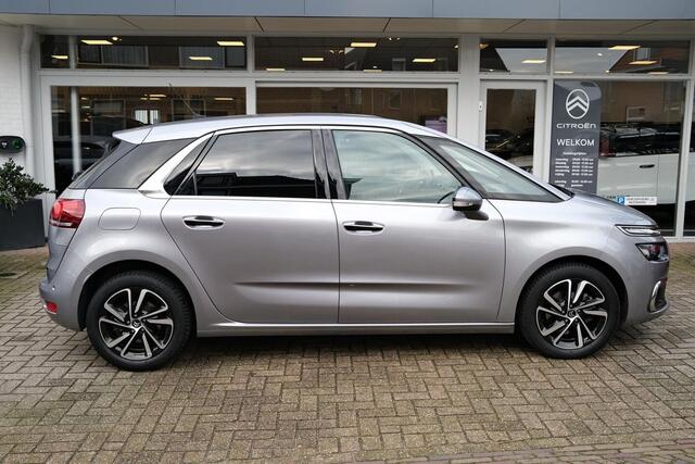 Citroen C4 SpaceTourer THP 165 Automaat Shine Xenon | Camera | Trekhaak | Sensoren voor & achter