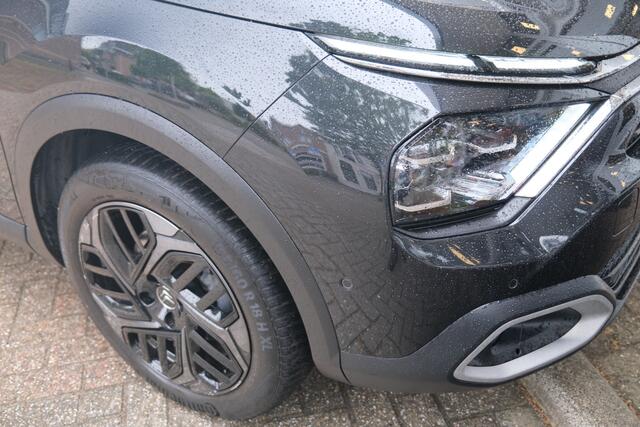 Citroen C4 PT 130 Shine Leer | Camera | 18" etc