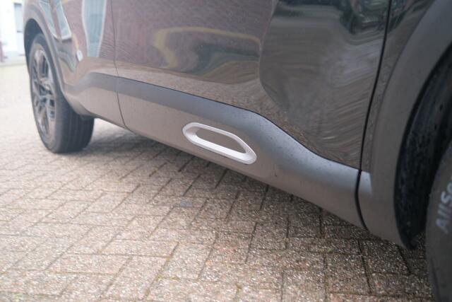 Citroen C4 PT 130 Shine Leer | Camera | 18" etc