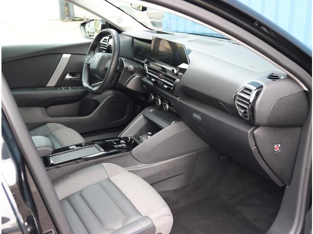 Citroen C4 1.2 130PK Shine | AppleCarPlay/AndroidAuto | Schuifkanteldak | Cruise Control | Navigatie | LMV | Climate Control | Camera | Head-Up Display | Armsteun | Isofix |