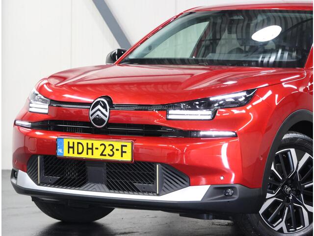Citroen C4 1.2 Hybrid 136PK Max | AppleCarPlay/AndroidAuto | Adaptieve Cruise Control | Navigatie | LMV | Climate Control | 360'Camera | Head-Up Display | Armsteun | Isofix | Privacy Glass |