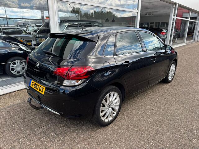 Citroen C4 1.2 PureTech Feel Edition | 3e eigenaar | Distributie reeds vervangen | Panoramadak | Navigatie | Trekhaak | Airco | Elektrische ramen | APK tot 03-03-2026 |
