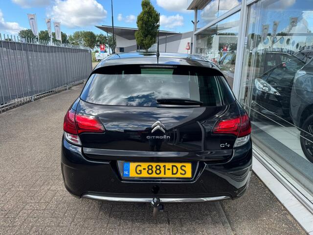 Citroen C4 1.2 PureTech Feel Edition | 3e eigenaar | Distributie reeds vervangen | Panoramadak | Navigatie | Trekhaak | Airco | Elektrische ramen | APK tot 03-03-2026 |