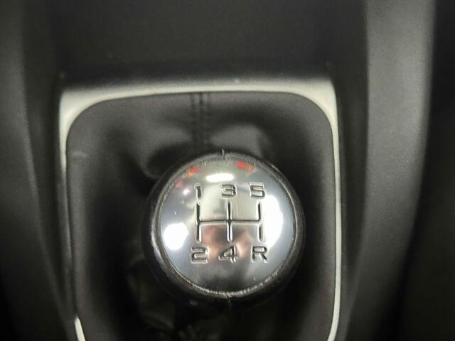 Citroen C4 1.2 PureTech Feel Collection Trekhaak | Cruise | Clima | Apple Carplay/Android Auto | NAP.