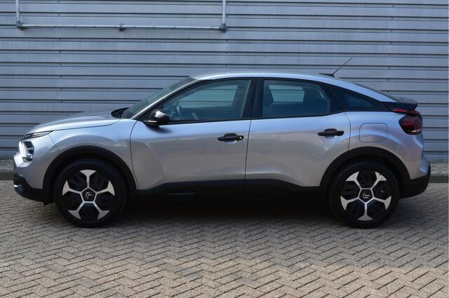 Citroen C4 1.2 Puretech Feel O.a: Trekhaak afneembaar, PDC, Carplay, Dab, Full Led, Nieuwe distributie, Etc... Rijklaar! All-in prijs!