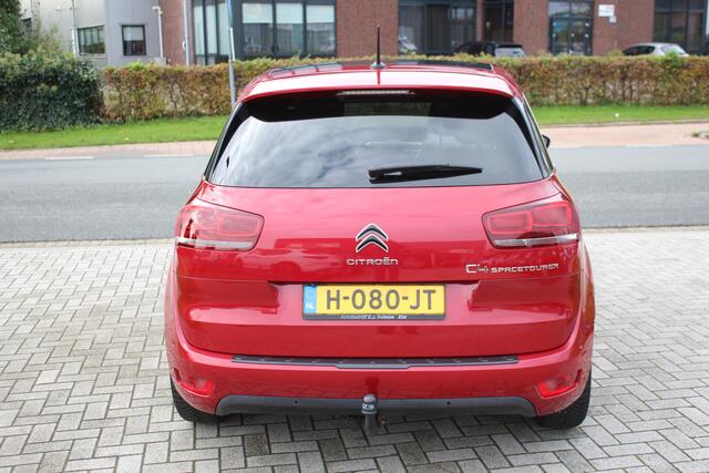 Citroen C4 SpaceTourer 1.2 PureTech Shine Clima-Cruise-Navi-Camera-Pano-Trekhaak 12 Maanden Bovag Garantie !!