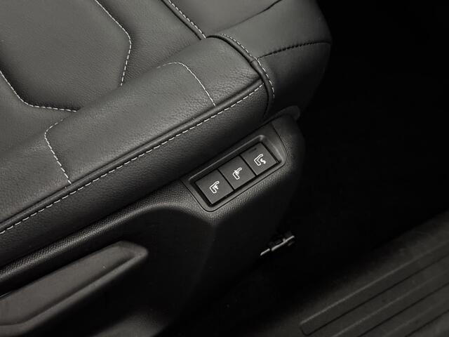 Citroen C4 1.2 Puretech Max 131PK Pano, Leder, 360 Camera, Head-up display, Massage stoelen, Keyless start, Cruise control, Stoelverwarming