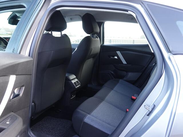 Citroen C4 1.2 Puretech 100PK Feel TREKH. | NAVI | PDC + CAMERA | CARPLAY