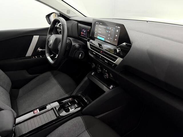 Citroen C4 1.2 Hybrid 100 You Apple carplay, Parkeersensoren, Cruise control, Clima, Virtual desk, 2 jaar garantie