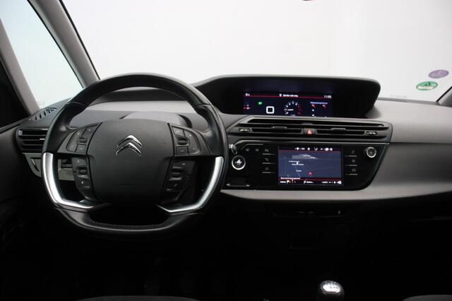 Citroen C4 1.2 PureTech Feel 7 Persoons- Carplay, trekhaak, Navi