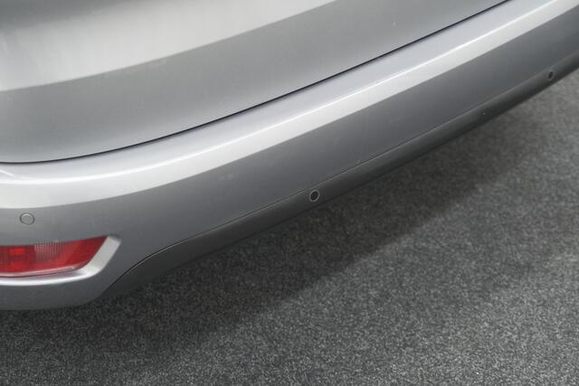 Citroen C4 SpaceTourer PureTech 130 EAT8 Feel | Climate Control | Apple Carplay | Cruise Control | Parkeersensoren