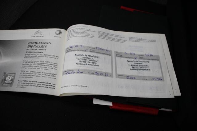 Citroen C4 1.2 PureTech Business 7 Persoons - Carplay, Navi, Cruise, Clima