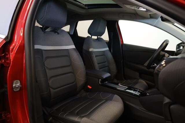 Citroen C4 PT 130 Shine Automaat-8 Carplay | Lichtmetaal | Panorama dak | Leer