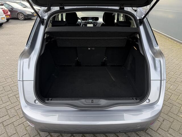 Citroen C4 SpaceTourer 130pk Shine (Camera - Keyless Entry - Parkeersensoren V+A - Navigatie - Apple Carplay - Automatisch parkeren - Automatische Airco)