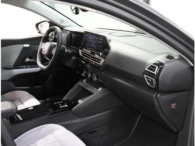 Citroen C4 1.2 Hybrid 145PK Max | 1ste eigenaar | AppleCarPlay/AndroidAuto | Schuifkanteldak | Head-Up Display | Navigatie | Adaptive Cruise Control | Keyless | AGR Stoelen | Stoel/Stuur/Voorruitverwarming | FULL LED | 360'Camera | Isofix | Privacy Glass |