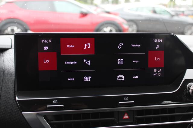 Citroen C4 1.2 Puretech Shine / Camera / Head-up / Keyless / Leder / 18'' / Navigatie / DAB / Dodehoek / ACC / Virtual Cockpit