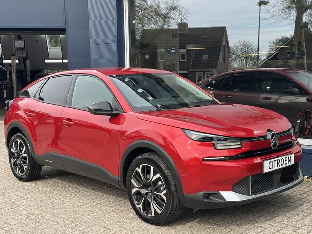 Citroen C4 1.2 Hybrid 145 PK Max | Automaat Hybride | Meest complete uitvoering | Slechts 4.500 KM | Navigatie | LED Verlichting | Camera | Adaptieve Cruise Control | Climate Control | Comfortstoelen | Digitaal Dashboard | Apple Carplay & Android Auto | DAB+ Radio |