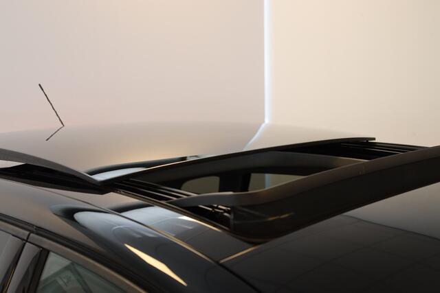Citroen C4 PT 130 Shine Automaat-8 Schuif/kanteldak | HiFi | Volleder | Stoelverw | Draadloos laden telefoon