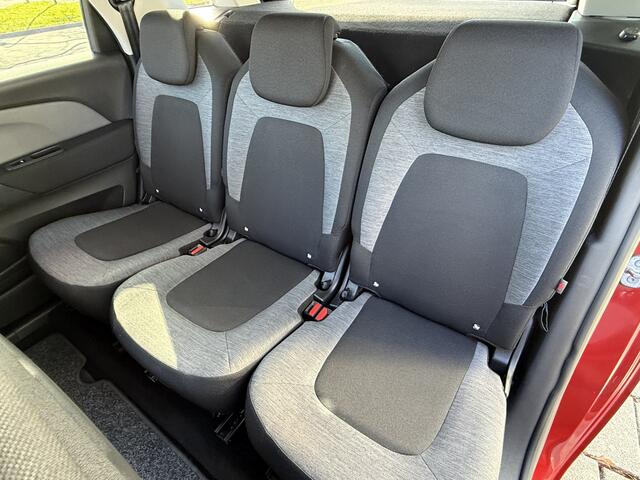 Citroen C4 SpaceTourer BWJ 2021 | 1.2T Business AUTOMAAT | TREKHAAK | EL KOFFERKLEP | CAMERA A | 17'' LMV | PDC 2X | PARK PILOT | NAVI | CLIMA |