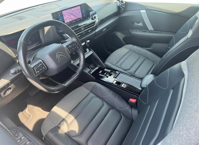 Citroen C4 1.2 PT 130 Aut. Shine | Adaptive cruise | Winterpakket | Prijs is rijklaar
