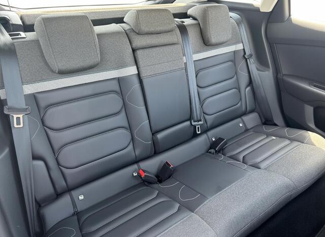 Citroen C4 1.2 PT 130 Aut. Shine | Adaptive cruise | Winterpakket | Prijs is rijklaar