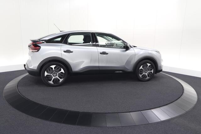 Citroen C4 Puretech 130 Feel | Trekhaak | Camera | Allseason Banden | Climate Control | Parkeersensoren