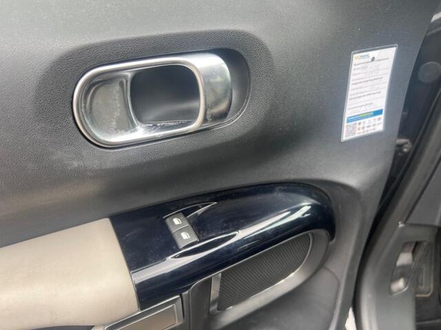 Citroen C4 1.2 PureTech Shine / Deal. ond. / 1e eigenaar