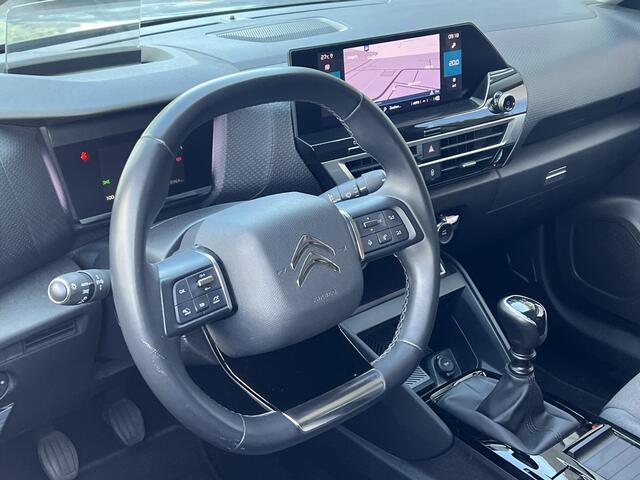 Citroen C4 1.2 Puretech Shine | Camera | Head-up display | Navigatie | APK 18-11-2027 |