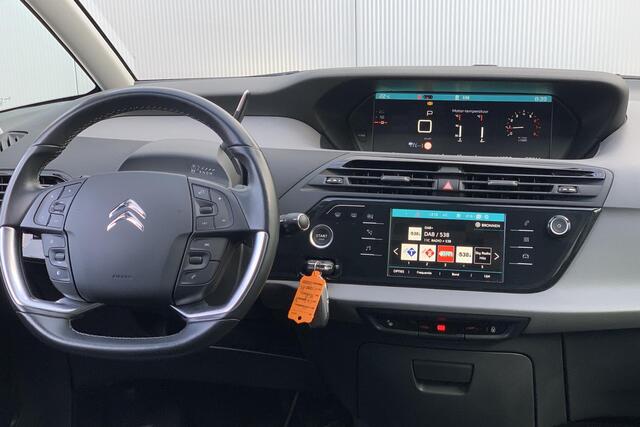 Citroen C4 SpaceTourer 1.2 PureTech Business | Stoelverwarming | Camera | Dodehoek-assistent | Automaat |