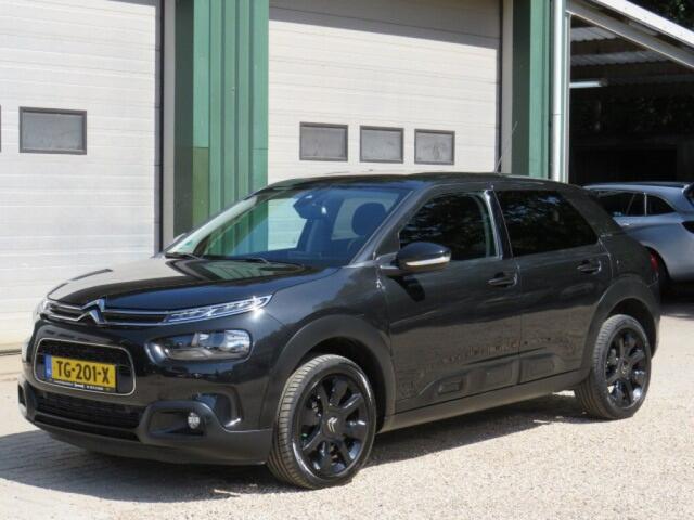 Citroen C4 1.2 PURETECH SHINE