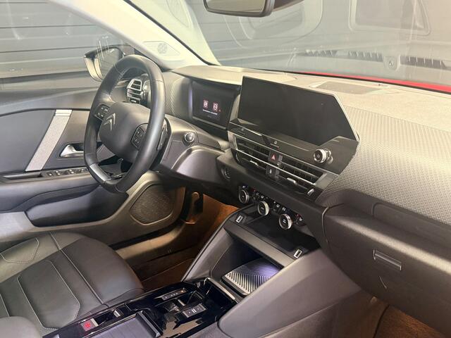 Citroen C4 1.2 PureTech 130 Shine Automaat | Pano | Leder | 18.770 KM