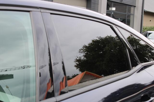 Citroen C4 1.2 Hybrid 136 Max - Head Up - 360 Camera - 18 inch - Fabrieksgarantie Apple Carplay - Adaptieve Cruise control
