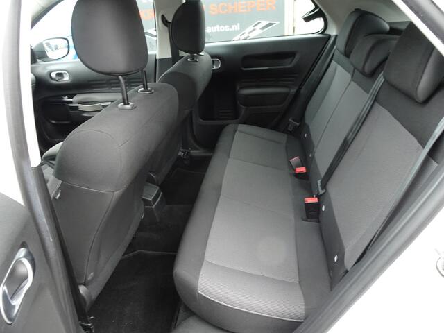 Citroen C4 CACTUS 1.2 PureTech Shine Autom.
