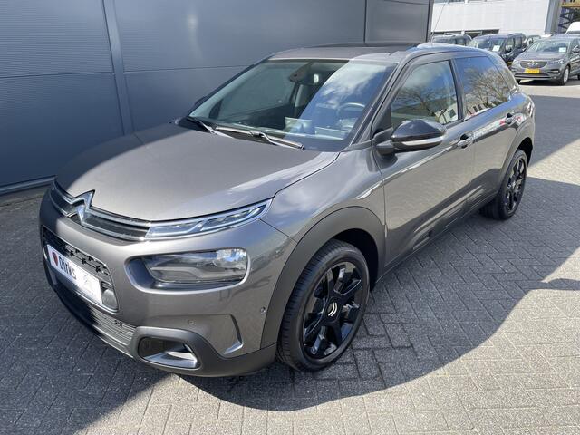 Citroen C4 CACTUS 110pk Shine (Panoramadak - Keyless Entry - Camera - Parkeersensoren V+A - 17"- Dodehoekdetectie)