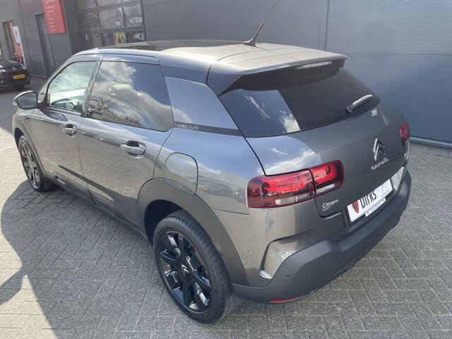 Citroen C4 CACTUS 110pk Shine (Panoramadak - Keyless Entry - Camera - Parkeersensoren V+A - 17"- Dodehoekdetectie)