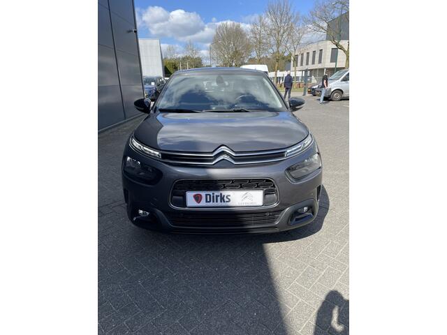 Citroen C4 CACTUS 110pk Shine (Panoramadak - Keyless Entry - Camera - Parkeersensoren V+A - 17"- Dodehoekdetectie)