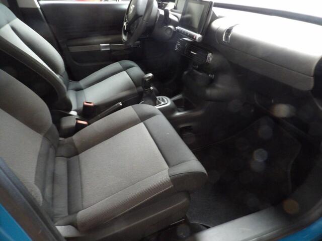 Citroen C4 CACTUS 1.2 Shine - ecc - trekhaak - slechts 114570km!