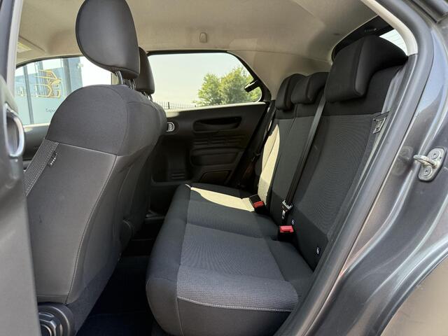 Citroen C4 CACTUS 1.2 PureTech Shine Automaat,Dealer Onderhouden,Navi,Camera,Clima,Cruise,Pdc,Lm velgen,Apk tot 07-2026