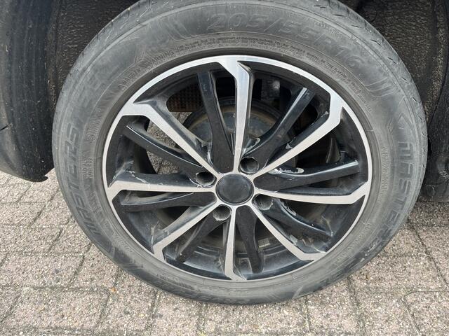 Citroen C4 CACTUS 1.2 PureTech Business automaat
