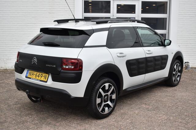 Citroen C4 CACTUS PureTech 82 Shine Navi | Airco | Panoramadak | Trekhaak |