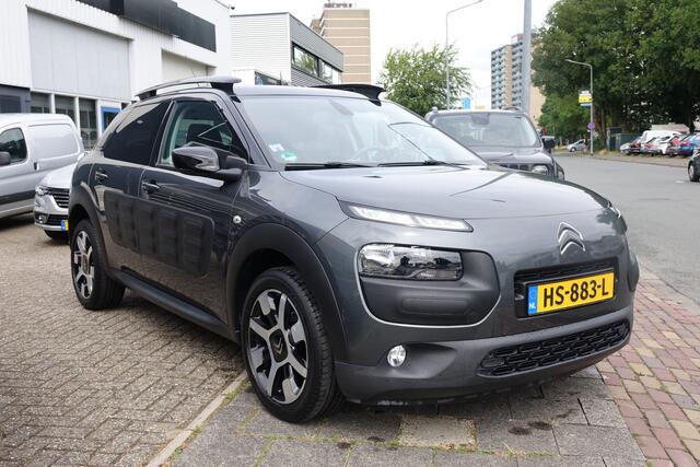 Citroen C4 CACTUS 1.2 PureTech Shine Automaat, navigatie, trekhaak, PDC Nieuwstaat!