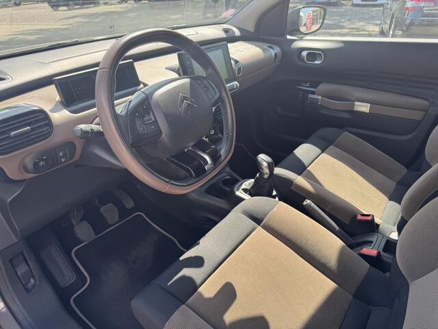 Citroen C4 CACTUS 82pk Shine Camera|Trekhaak|Airco